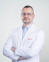 Dr. Marius Snicorius